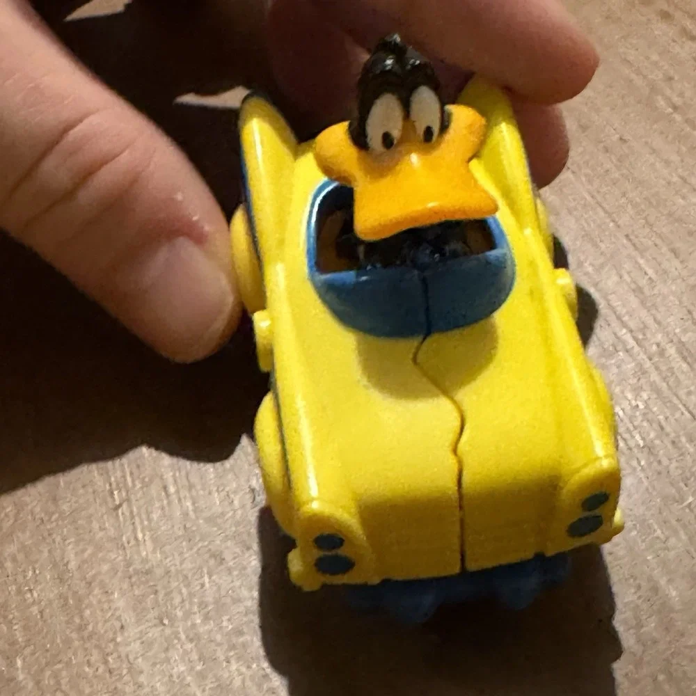 Vtg McDonald's Happy Meal Toy Looney Tunes Quack Up Daffy‎ Duck Splitting Car